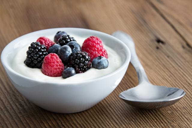 Avoid flavoured yogurt as it has sugar. (Shutterstock) Avoid flavoured yogurt as it has sugar. (Shutterstock)