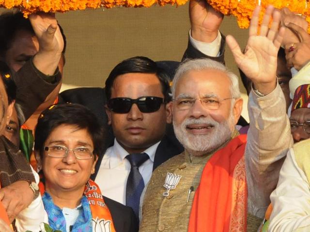 Bedi won the BJP ticket to contest the Delhi assembly elections in January 2015. Here’s Bedi with Prime Minister Narendra Modi. (Mohd Zakir/HT file photo) 