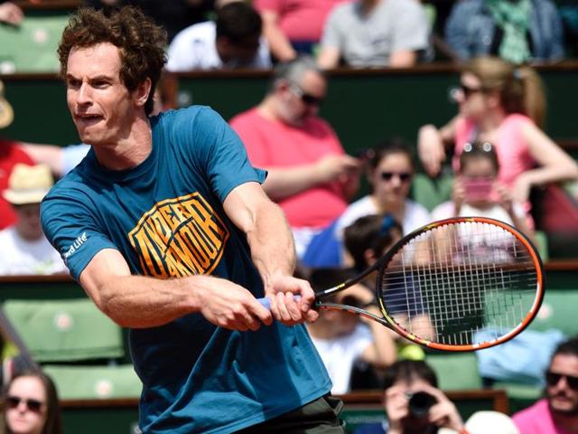 Britain's Andy Murray hits a return during a training session ahead of the French tennis Open. (AFP Photo) Britain's Andy Murray hits a return during a training session ahead of the French tennis Open. (AFP Photo)