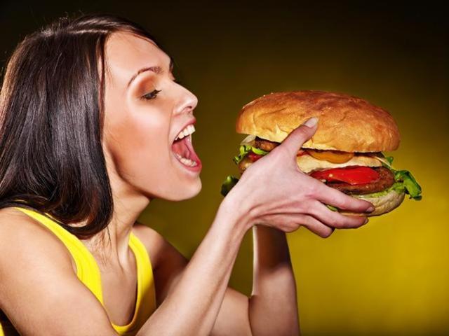 Western-style diet, which is high on fat but low of fibre and vitamin D among other nutrients, plays a role in the development of colorectal cancer. (Shutterstock) Western-style diet, which is high on fat but low of fibre and vitamin D among other nutrients, plays a role in the development of colorectal cancer. (Shutterstock)
