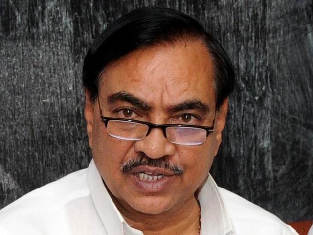 There were fresh claims by a hacker about seven calls allegedly made on Maharashtra minister Eknath Khadse’s phone from the residence of fugitive don Dawood Ibrahim.(HT file photo) There were fresh claims by a hacker about seven calls allegedly made on Maharashtra minister Eknath Khadse’s phone from the residence of fugitive don Dawood Ibrahim.(HT file photo)