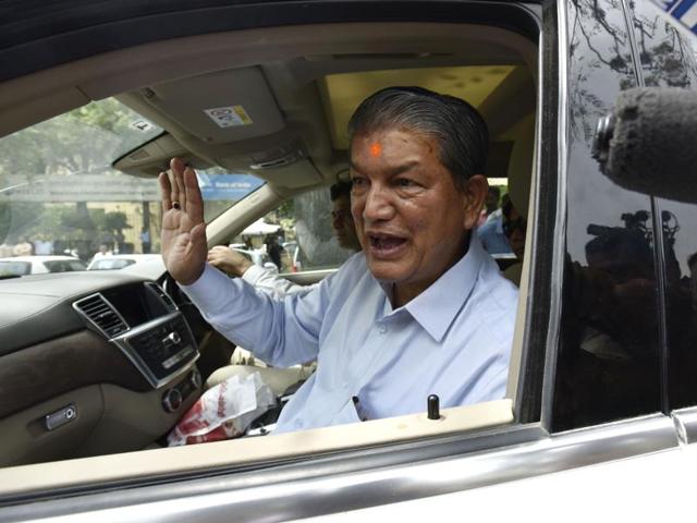 Uttarakhand chief minister Harish Rawat reaches the CBI headquarters. (Virendra Singh Gosain/ HT Photo) Uttarakhand chief minister Harish Rawat reaches the CBI headquarters. (Virendra Singh Gosain/ HT Photo)