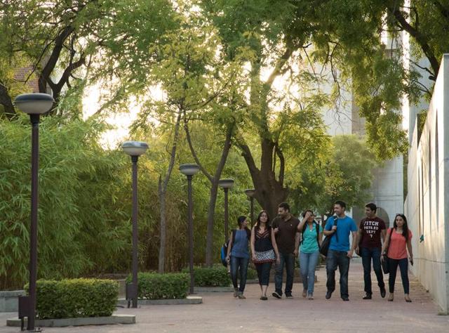 From attending classes, preparing case studies to grabbing a bite at food stalls, students at Indian Institute of Management, Ahmedabad, never have a dull moment on campus. (Handout Image) From attending classes, preparing case studies to grabbing a bite at food stalls, students at Indian Institute of Management, Ahmedabad, never have a dull moment on campus. (Handout Image)