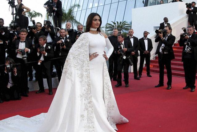 Sonam Kapoor poses for photographers at the screening of the film Mal De Pierres at the 69th international film festival, Cannes. (AP) Sonam Kapoor poses for photographers at the screening of the film Mal De Pierres at the 69th international film festival, Cannes. (AP)