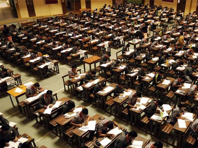 Bihar School Examination Board (BSEB) deferred the declaration of results of Intermediate of Arts (IA) on Wednesday. (Arun Mondhe/HT file photo) Bihar School Examination Board (BSEB) deferred the declaration of results of Intermediate of Arts (IA) on Wednesday. (Arun Mondhe/HT file photo)