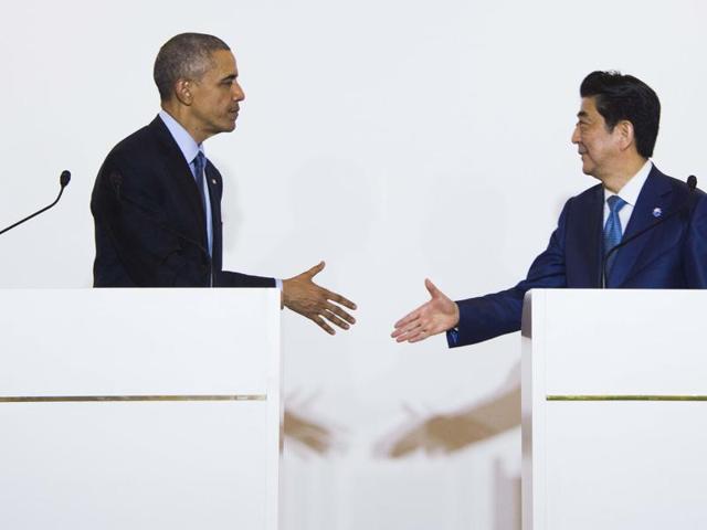 Britain's Prime Minister David Cameron (L) meets with Japanese Prime Minister Shinzo Abe (R) in Ise city, Mie prefecture on May 25, 2016, ahead of the G7 summit. (AFP) Britain's Prime Minister David Cameron (L) meets with Japanese Prime Minister Shinzo Abe (R) in Ise city, Mie prefecture on May 25, 2016, ahead of the G7 summit. (AFP)