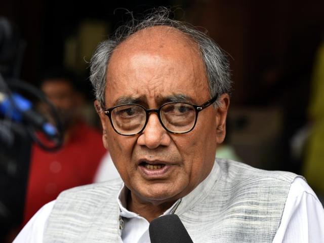 Congress leader Digvijaya Singh said the 2008 Batla House gunfight, in which two suspected Indian Mujahideen terrorists were killed, was ‘fake’ even as video footage telecast on a TV channel claimed that a suspect Bada Sajid was seen in an ‘IS video’. (Sonu Mehta/HT Photo) Congress leader Digvijaya Singh said the 2008 Batla House gunfight, in which two suspected Indian Mujahideen terrorists were killed, was ‘fake’ even as video footage telecast on a TV channel claimed that a suspect Bada Sajid was seen in an ‘IS video’. (Sonu Mehta/HT Photo)