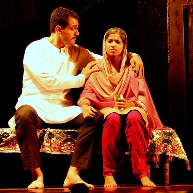 (File photo) Lead character from Wo Lahore, Jamuna, in a scene from the play. (FTS )