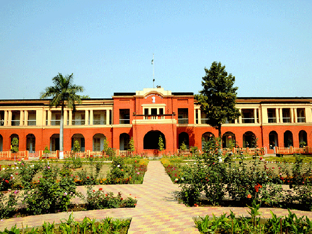 at-last-ism-dhanbad-gets-indian-institute-of-technology-status