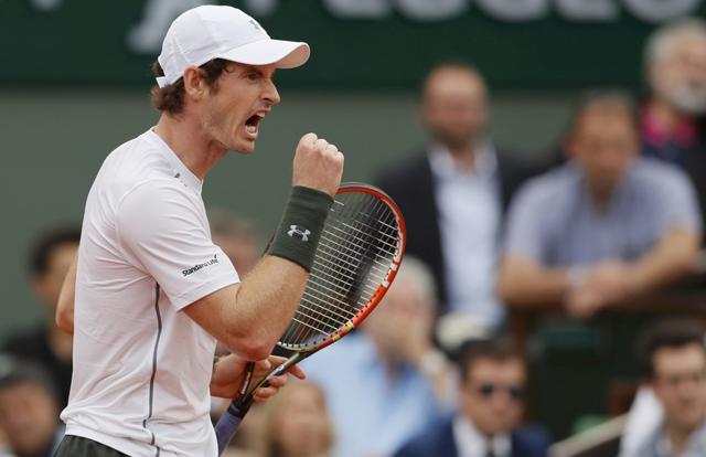 Andy Murray played his second straight five-set match to enter the third round of the French Open. (REUTERS) Andy Murray played his second straight five-set match to enter the third round of the French Open. (REUTERS)