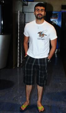Checks also work well for casual bottom wear like shorts (preppy or cargo) and even innerwear (Photo: HT FILE) Checks also work well for casual bottom wear like shorts (preppy or cargo) and even innerwear (Photo: HT FILE)