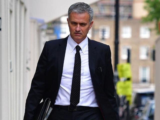 Jose Mourinho arrives back at his home in central London. Jose Mourinho becoming Manchester United's next boss has unleashed hopes across Europe of a mega-spending spree by the English giants to get back into the elite (AFP Photo) Jose Mourinho arrives back at his home in central London. Jose Mourinho becoming Manchester United's next boss has unleashed hopes across Europe of a mega-spending spree by the English giants to get back into the elite (AFP Photo)