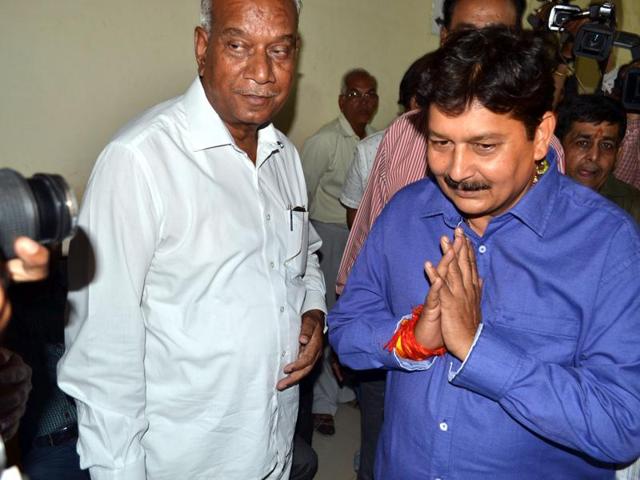 BJP MLA Ramesh Mendola at Indore district court on Wednesday. (Arun Mondhe/ HT photo) BJP MLA Ramesh Mendola at Indore district court on Wednesday. (Arun Mondhe/ HT photo)
