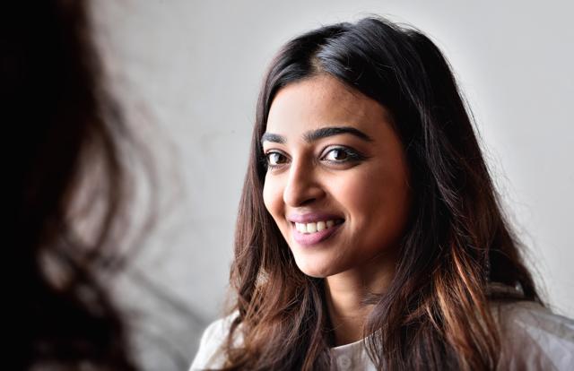 2015 was a great year for Apte: she had no less than 11 releases: Bollywood films (Badlapur, Hunterrr, Manjhi — The Mountain Man, Kaun Kitne Paani Mein), shorts (Ahalya, The Calling) and regional language hits in Malayalam (Haram) and Telugu (Lion), even a TV series in Bengali (Stories by Rabindranath Tagore: Chokher Bali) (Aalok soni/ht) 