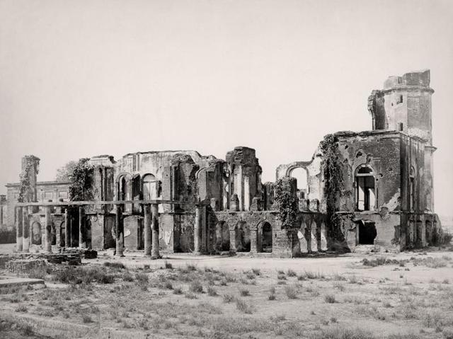 Lucknow, Ruins of the Residency; Shepherd & Robertson. (Courtesy MAP/Tasveer) Lucknow, Ruins of the Residency; Shepherd & Robertson. (Courtesy MAP/Tasveer)