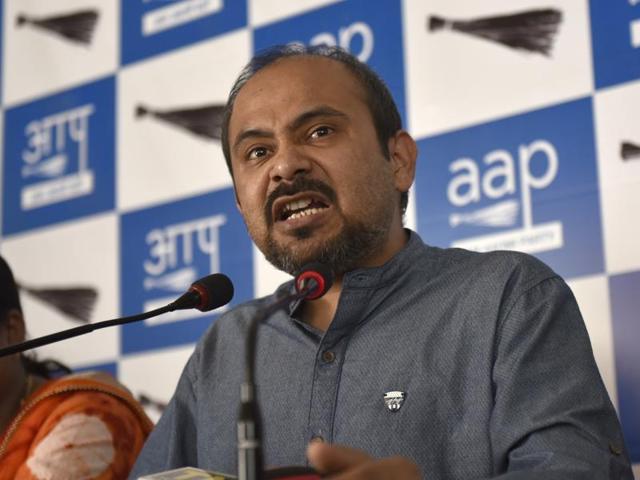 AAP spokesperson, Dilip Pandey addresses a press conference in New Delhi on Modi government's failure to disburse the Nirbhaya Fund. (Saumya Khandelwal/HT Photo) AAP spokesperson, Dilip Pandey addresses a press conference in New Delhi on Modi government's failure to disburse the Nirbhaya Fund. (Saumya Khandelwal/HT Photo)