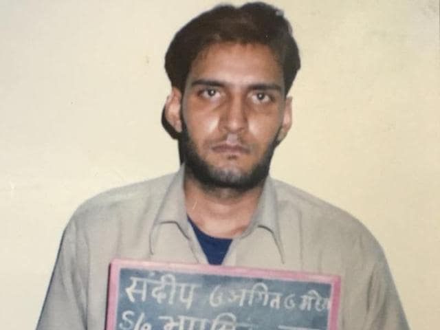 Sandeep Gadoli, who kept Gurgaon Police on their toes for over two decades, was killed in an encounter at a hotel in Andheri East on February 7.(HT file photo) Sandeep Gadoli, who kept Gurgaon Police on their toes for over two decades, was killed in an encounter at a hotel in Andheri East on February 7.(HT file photo)