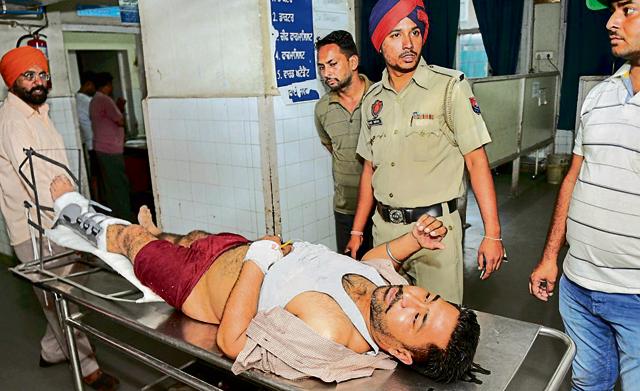 Injured PRTC bus driver Harpreet Singh admitted in Government Rajindera Hospital in Patiala on Thursday. (HT Photo) Injured PRTC bus driver Harpreet Singh admitted in Government Rajindera Hospital in Patiala on Thursday. (HT Photo)