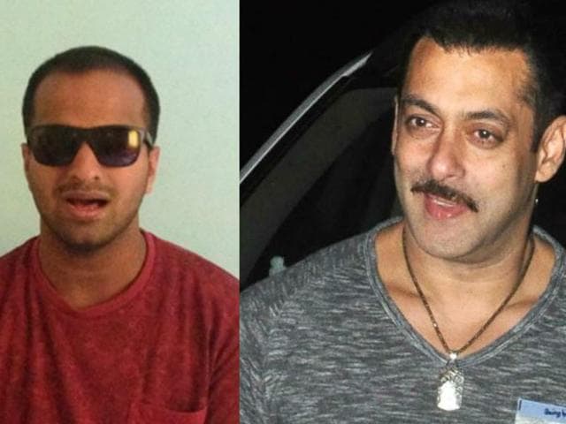 Salman Khan paid a visit to the sets of Sa Re Ga Ma and appreciated Jugpreet for his talent. Salman Khan paid a visit to the sets of Sa Re Ga Ma and appreciated Jugpreet for his talent.