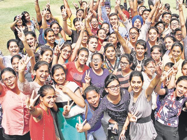 Simultala Awasiya Vidyalay (SAV), Jamui, again fully dominated the class 10th results, announced by the Bihar school examination board (BSEB) on Sunday.(JS Grewal /HT file/Representative image)