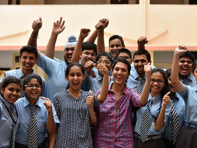 High scorers from Apeejay School in Nerul on Saturday.(Bachchan Kumar)