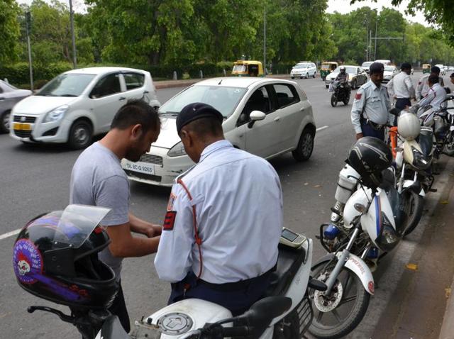 Government data estimates that every third driving licence in India is a fake document. Transport minister Nitin Gadkari is pushing for changes to the Road Transport and Safety Bill that increases the penalty for offenders.(AFP Photo)