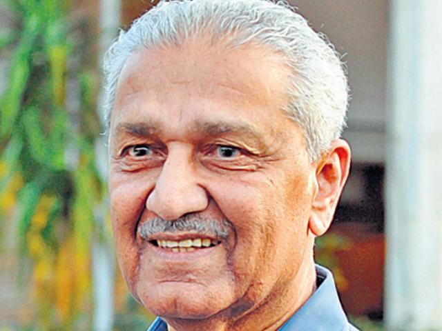 File photo of Pakistani nuclear scientist Abdul Qadeer Khan. Khan has claimed that Pakistan had the ability to conduct a nuclear test in 1984.(AFP)