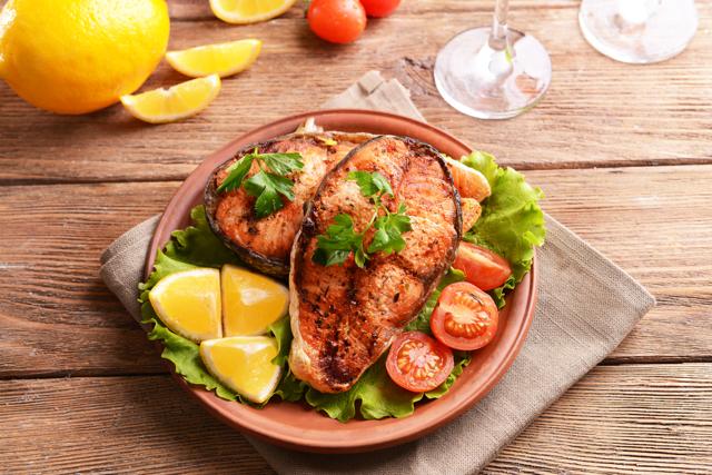 It’s better to avoid farmed fish and check sources carefully to minimize the presence of lead and mercury. (Shutterstock) It’s better to avoid farmed fish and check sources carefully to minimize the presence of lead and mercury. (Shutterstock)