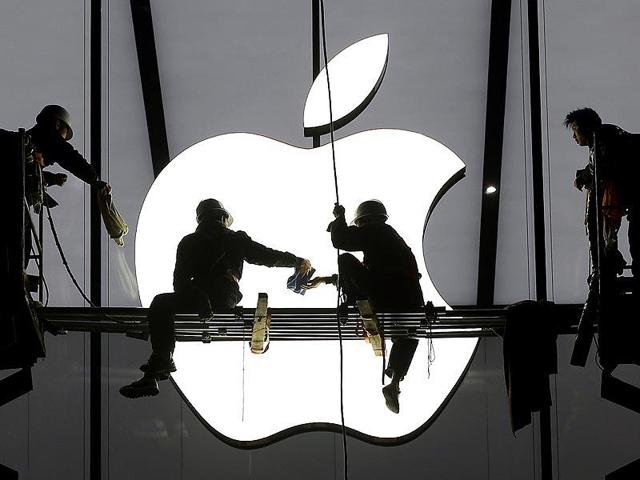 “If Apple sets up a plant in India and are able to bring more products made for India, they might grow overall industry for smart phones, which will be good for overall retail,” Google India Industry director Nitin Bawankule said. (Reuters file photo) “If Apple sets up a plant in India and are able to bring more products made for India, they might grow overall industry for smart phones, which will be good for overall retail,” Google India Industry director Nitin Bawankule said. (Reuters file photo)