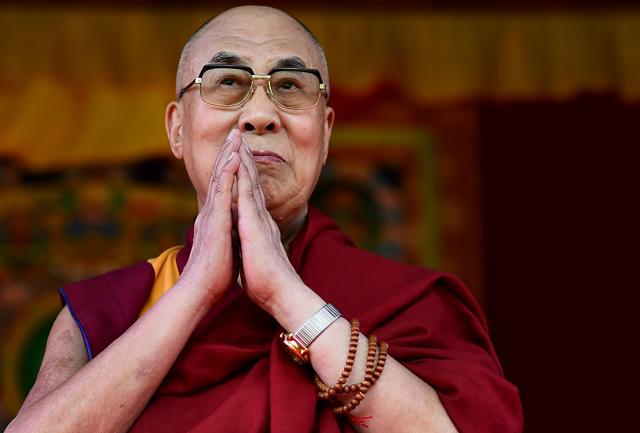 The Dalai Lama said in an interview in the German daily Frankfurter Allgemeine Zeitung that Europe has accepted "too many" refugees, and that they should eventually return to help rebuild their home countries. (AFP Photo) The Dalai Lama said in an interview in the German daily Frankfurter Allgemeine Zeitung that Europe has accepted "too many" refugees, and that they should eventually return to help rebuild their home countries. (AFP Photo)