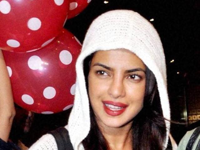 Priyanka Chopra with her fans as she returns back from USA, in Mumbai on Thursday. (PTI) Priyanka Chopra with her fans as she returns back from USA, in Mumbai on Thursday. (PTI)