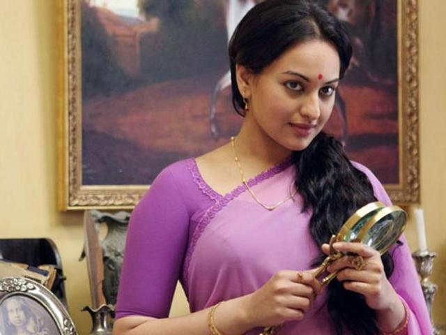 However, Lootera showed her latent potential, but she went back to her usual ‘masala’ roles after it. (YouTube)