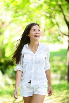 Opt for fabrics such as cotton, silk or linen to avoid excessive sweating. (Shutterstock) Opt for fabrics such as cotton, silk or linen to avoid excessive sweating. (Shutterstock)