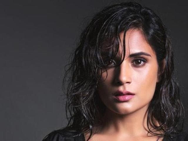 Richa will soon be seen in Cabaret. (HT Photo) Richa will soon be seen in Cabaret. (HT Photo)