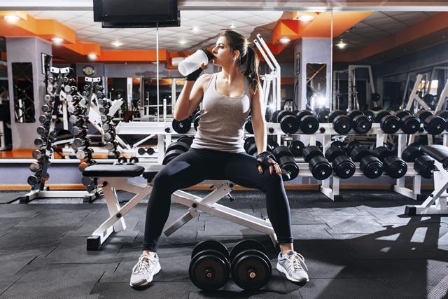 Unlike weight loss, strength training is important if your goal is fat loss. (Istock) Unlike weight loss, strength training is important if your goal is fat loss. (Istock)