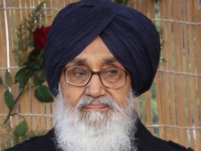 Punjab chief minister Parkash Singh Badal (HT File Photo) Punjab chief minister Parkash Singh Badal (HT File Photo)
