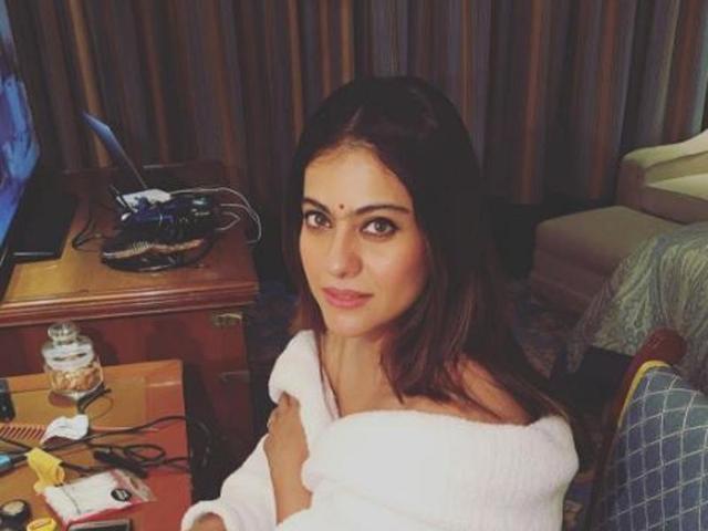 Kajol shared a throwback picture taken by her late photogropher friend Gautam Rajyadaksha.