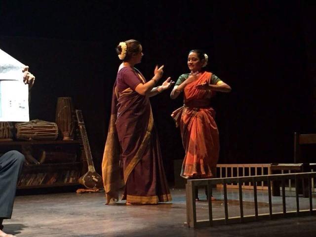 A scene from the play Dance like a Man A scene from the play Dance like a Man