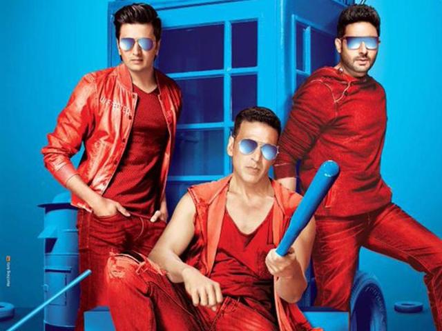 Watch! 'Housefull 3' boys Akshay, Abhishek, Riteish turn 'hottest heroines'