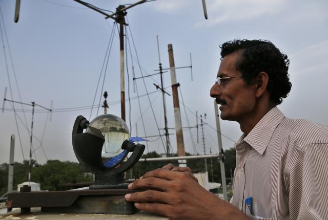 This instrument records periods of bright sunshine by using a glass globe that acts as a lens. (Sanchit Khanna / HT Photos) This instrument records periods of bright sunshine by using a glass globe that acts as a lens. (Sanchit Khanna / HT Photos)