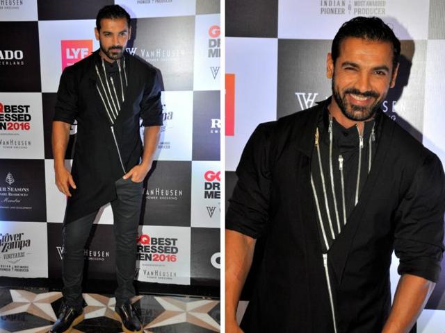 John Abraham looks fabulous at GQ awards in Mumbai. (IANS)