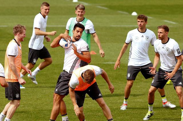 Germany’s national football team training in Ascona, Switzerland. (Reuters Photo) Germany’s national football team training in Ascona, Switzerland. (Reuters Photo)