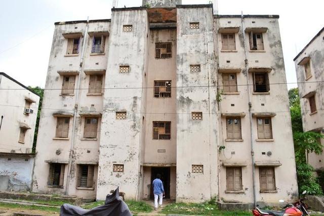 A man enters a residential building in Durgapur where Mainak Sarkar used to stay. (Reuters) A man enters a residential building in Durgapur where Mainak Sarkar used to stay. (Reuters)