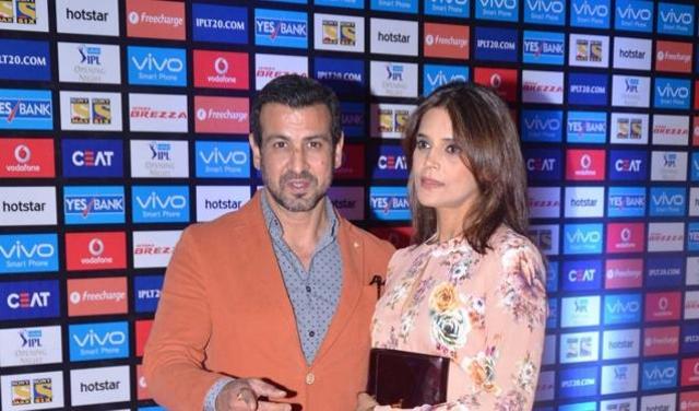 Ronit Roy and his wife Neelam arrive for the opening ceremony of the Indian Premier League 2016, in Mumbai on April 8, 2016. (IANS)