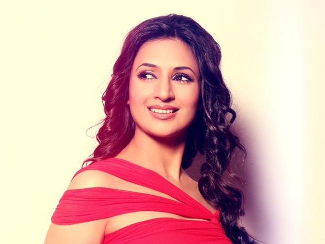 Actor Divyanka Tripathi says that people made fun of her and looked at her as a ‘plain jane’ Actor Divyanka Tripathi says that people made fun of her and looked at her as a ‘plain jane’