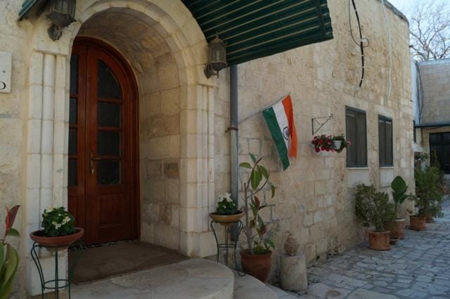 An Indian flag outside the mosque within the Indian Hospice. (Rezaul H Laskar /HT Photo)