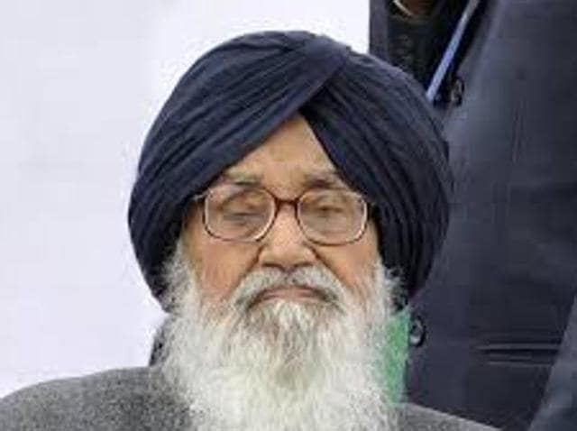 Punjab chief minister Parkash Singh Badal (HT File Photo) Punjab chief minister Parkash Singh Badal (HT File Photo)