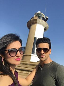 Actor Divyanka Tripathi with fiance actor Vivek Dahiya. Actor Divyanka Tripathi with fiance actor Vivek Dahiya.