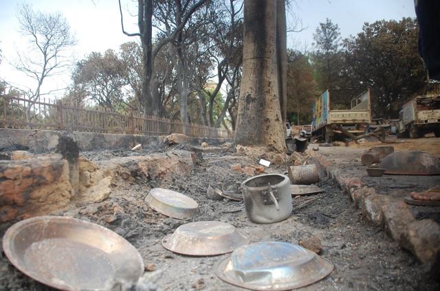The Swadhin Bharat Vidhik Satyagrah members squatted in Jawahar Bagh park for over two years, building a self-sustained unit inside the 280–acre government park, growing vegetables and even devising their own justice system. (Antram/HT Photo)