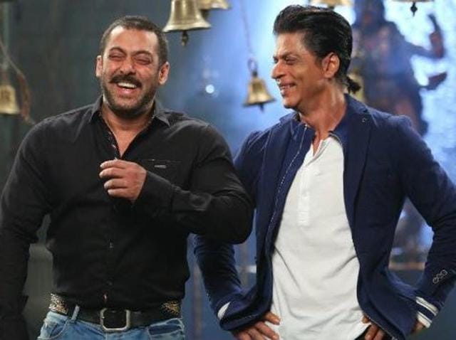 Salman andShah Rukh shot together for a sequence of last year’s season of Bigg Boss.(YouTube)